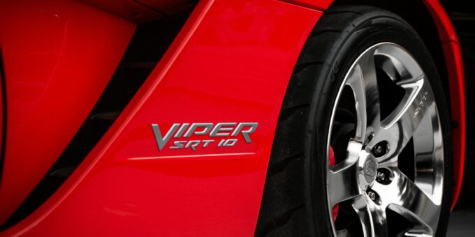 The Legendary Dodge Viper: Exploring the Massive 8.0-Litre V10 in the Wild