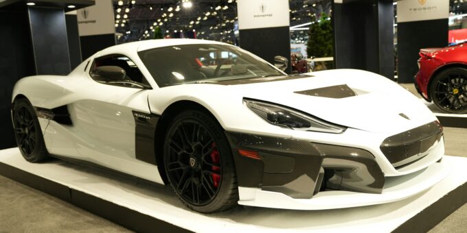 Five of Our Favourite Current Hypercars