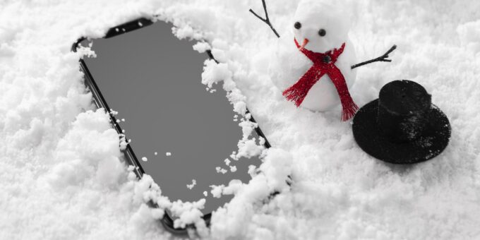 Troubleshooting the Colorful Snow Issue in New Pixel 10 Phones