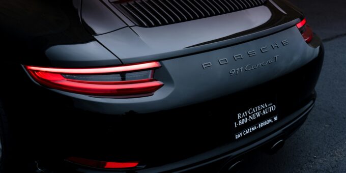 The New 701bhp Porsche 911 Turbo S
