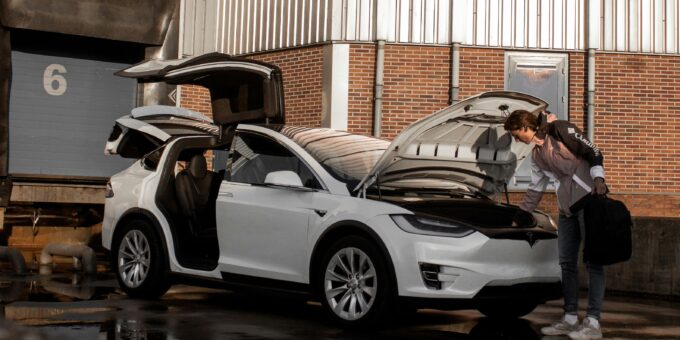 Tesla Scraps Wireless Charging Plans for Cybertruck: What You Need to Know