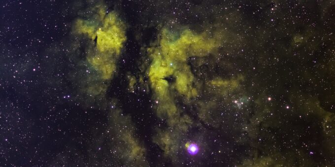 'It Shouldn't Survive': Astronomers Discover Dust on an Epic Journey Far Beyond Its Galaxy