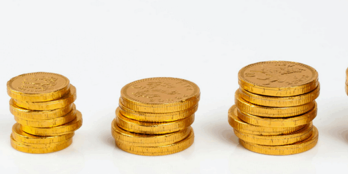 how to build wealth economics